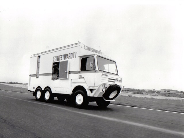 Mohan Talaulicar Thruxton Airfield andover 1979 2